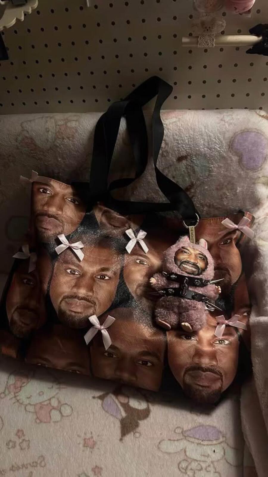 Bootleg Kanye Merch - Tote bags