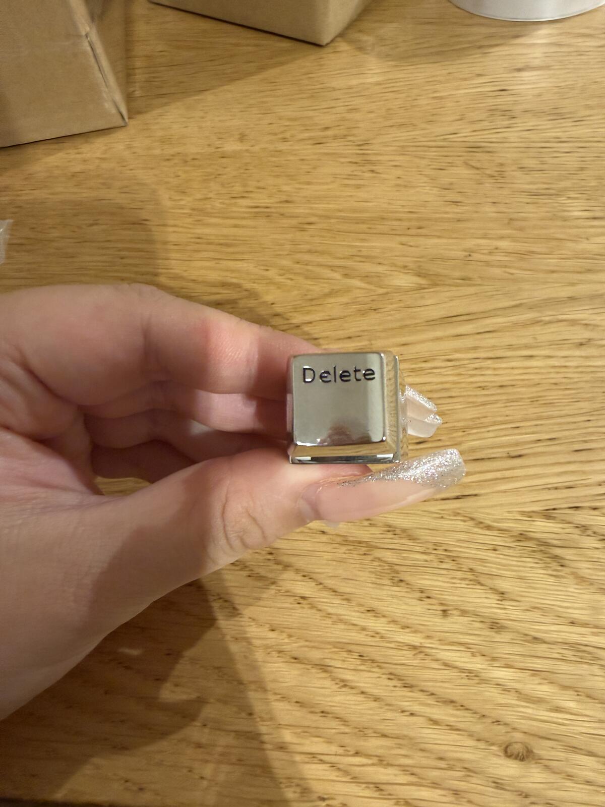 Silver Tone Delete Key Ring - Chunky Novelty Jewelry