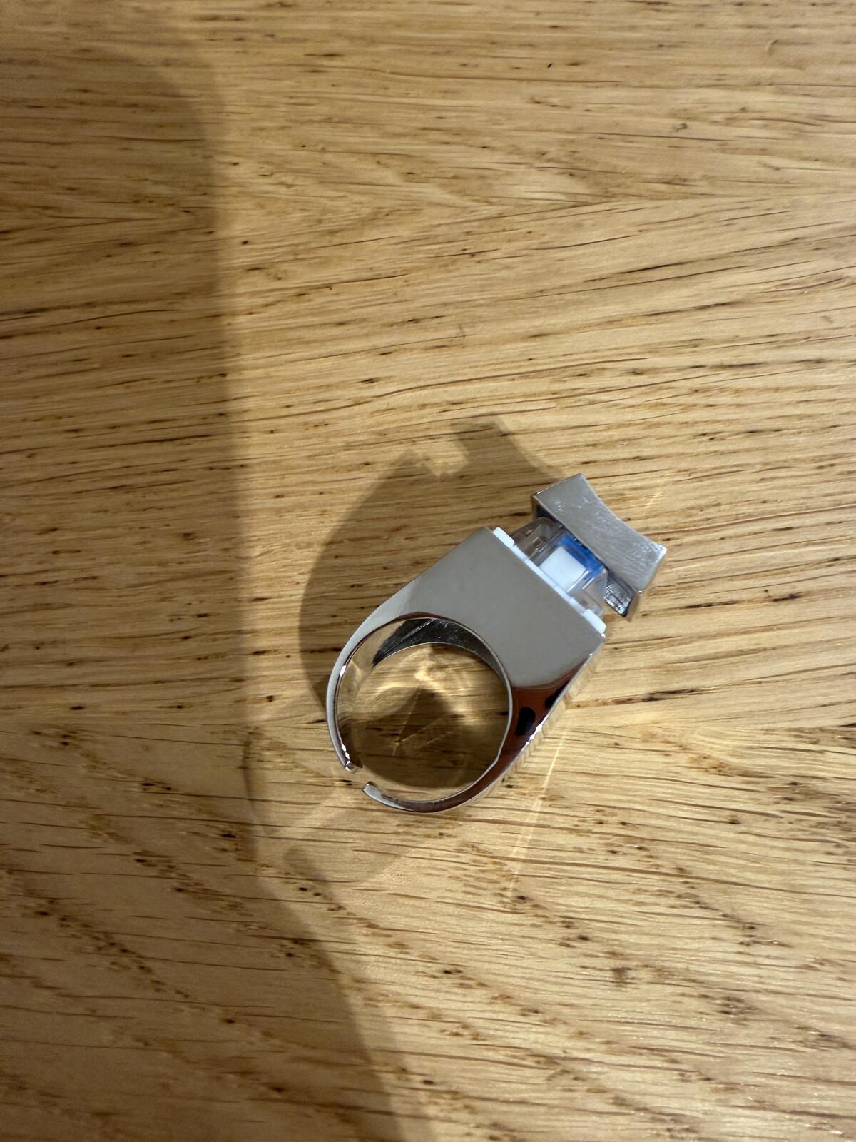 Silver Tone Delete Key Ring - Chunky Novelty Jewelry
